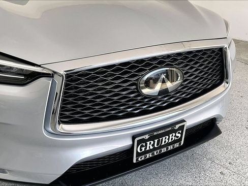 Used 2019 INFINITI QX50 Luxe w/ Cargo Package FWD image 38