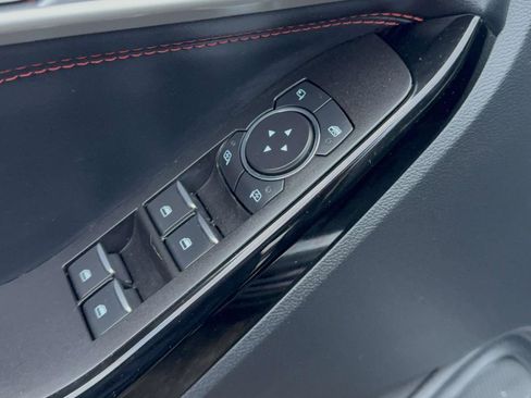 Certified 2022 Ford Explorer ST-Line w/ Class IV Trailer Tow Package image 17