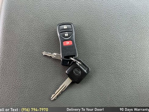 Used 2013 Nissan NV 3500 SL w/ Technology Pkg image 14