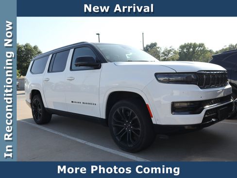 Used 2024 Jeep Grand Wagoneer L Series II w/ Quick Order Packagew 28T AWD/4WD image 1