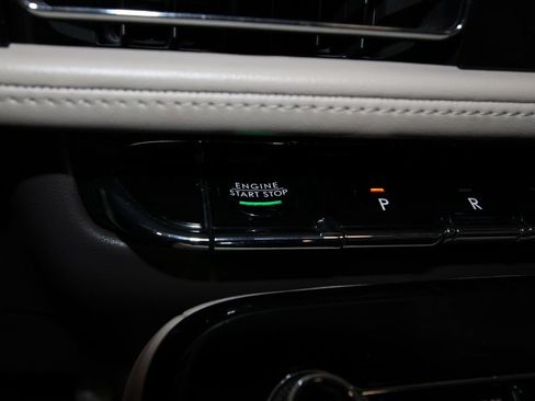 Used 2022 Lincoln Nautilus Reserve w/ Equipment Group 201A AWD/4WD image 14