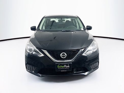 Used 2019 Nissan Sentra SV w/ Special Edition Package image 2