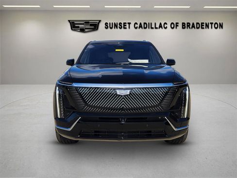 New 2026 Cadillac Vistiq Premium Luxury image 2