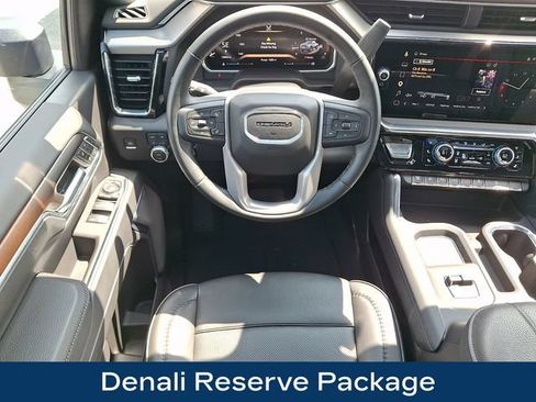 Used 2026 GMC Sierra 2500 Denali w/ Denali Reserve Package AWD/4WD image 3