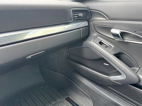 Used 2014 Porsche 911 Carrera S RWD image 27
