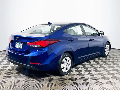 Used 2016 Hyundai Elantra SE FWD image 7