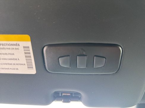 Used 2023 Alfa Romeo Stelvio Veloce image 37