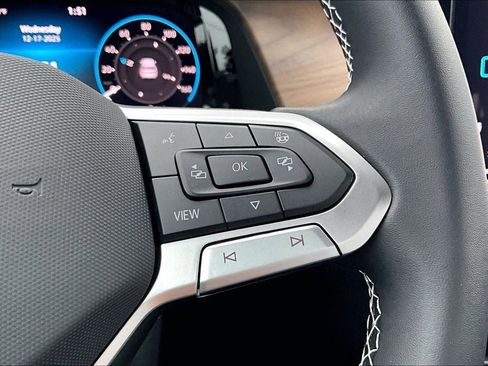 New 2026 Volkswagen Atlas SE image 23