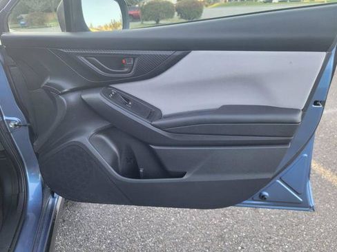 Used 2018 Subaru Crosstrek 2.0i image 19