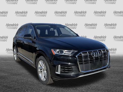 Used 2023 Audi Q7 Premium Plus w/ Premium Plus Package image 2