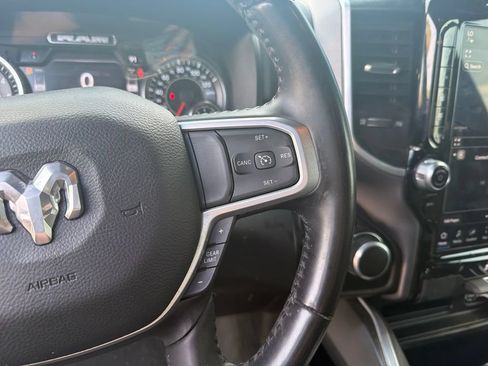 Used 2022 RAM 1500 Big Horn w/ Night Edition RWD image 17