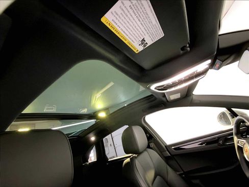 Certified 2022 Porsche Macan S image 20