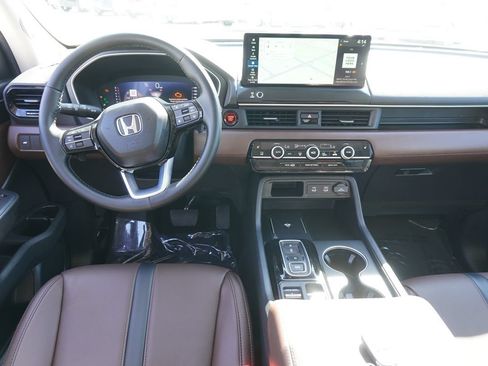 Used 2026 Honda Pilot Touring image 24