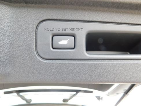 Used 2026 Honda Pilot Sport image 24