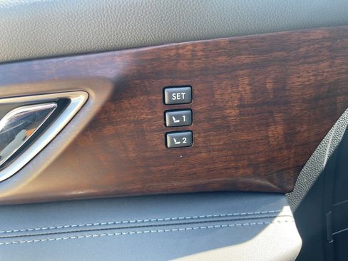 Used 2025 Subaru Ascent Touring image 19