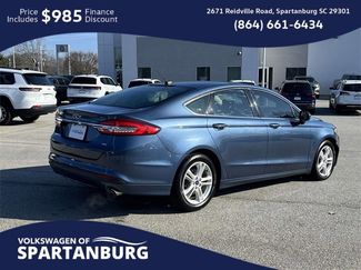 Used 2018 Ford Fusion SE video 3