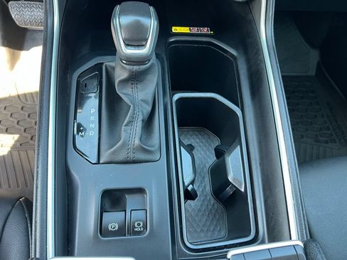 Used 2024 Toyota Grand Highlander AWD image 36
