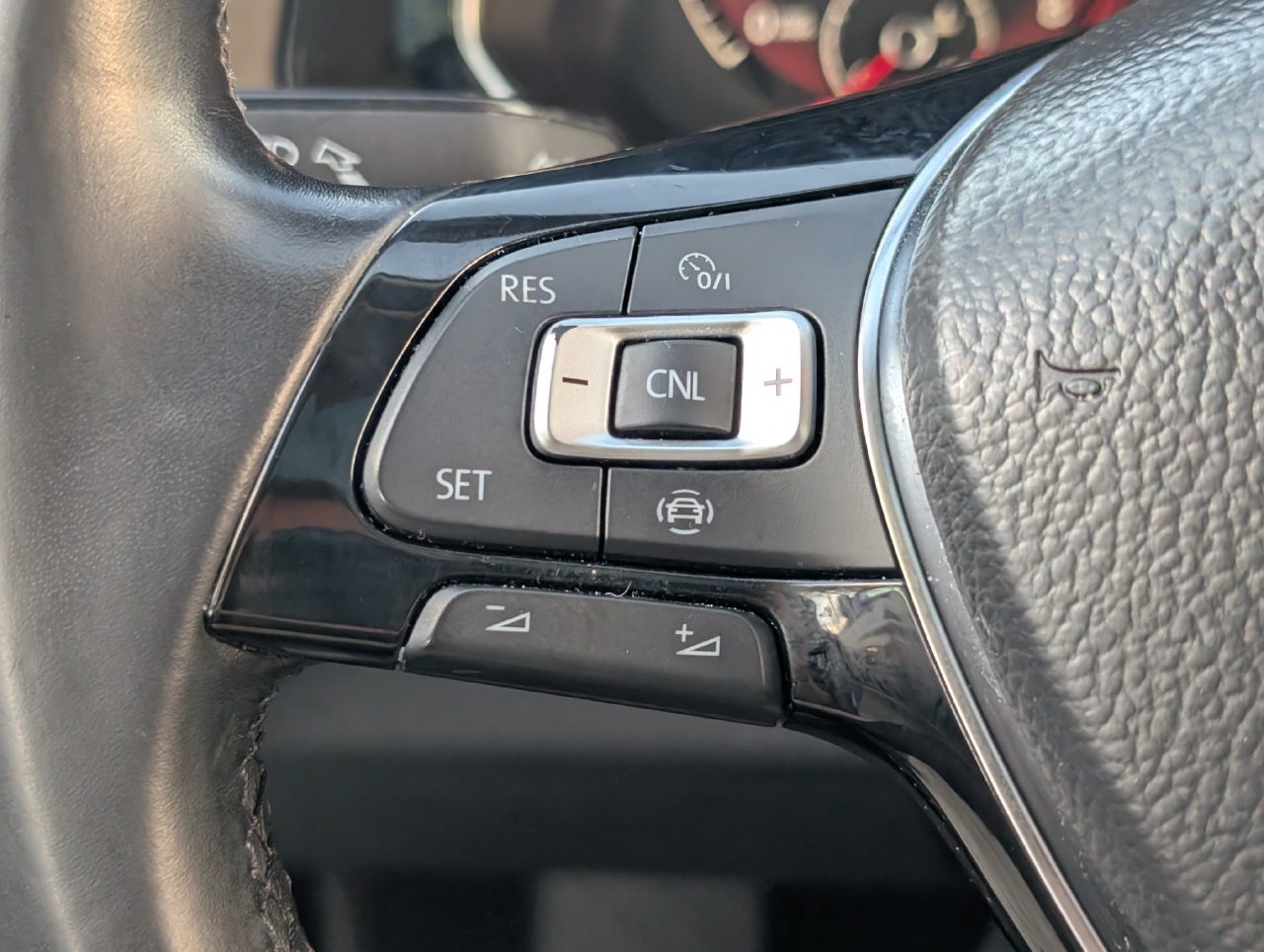 Used 2019 Volkswagen Jetta SE FWD image 23