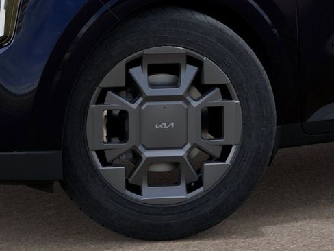New 2026 Kia Carnival EX FWD image 10