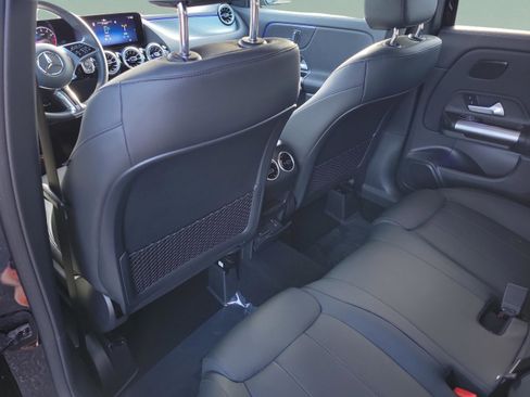 Certified 2025 Mercedes-Benz GLA 250 image 13