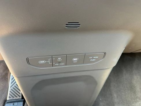 Used 2024 Kia EV9 GT-Line AWD/4WD image 46
