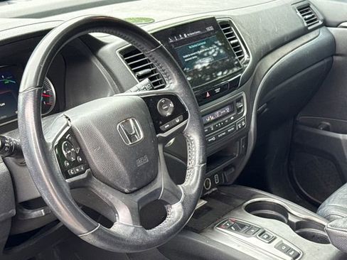 Used 2021 Honda Pilot Special Edition image 16
