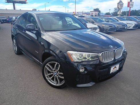 Used 2018 BMW X4 xDrive28i AWD/4WD image 1