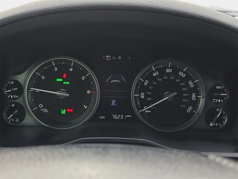 Used 2021 Toyota Land Cruiser image 19