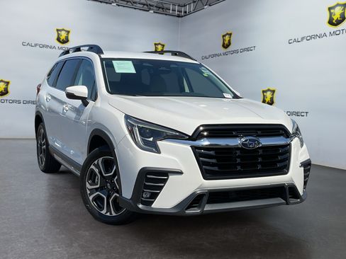 Used 2023 Subaru Ascent Limited AWD/4WD image 3