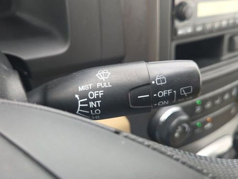 Used 2011 Honda CR-V LX image 31