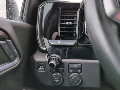 Certified 2023 Chevrolet Silverado 1500 LT AWD/4WD image 18