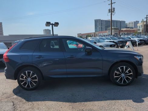 Used 2024 Volvo XC60 B5 Plus w/ Protection Package Premier AWD/4WD image 8