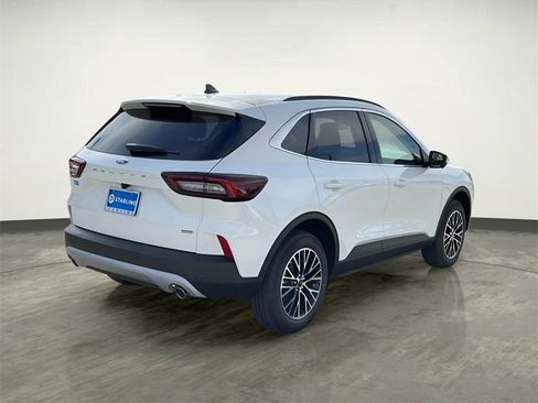 New 2026 Ford Escape SE w/ PHEV Premium Package image 9