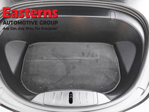 Used 2018 Tesla Model 3 Performance image 7