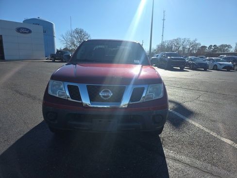 Used 2015 Nissan Frontier S image 8