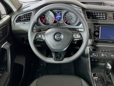 Used 2021 Volkswagen Tiguan S image 5