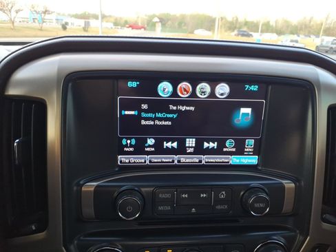 Used 2018 GMC Sierra 2500 Denali w/ Duramax Plus Package image 21