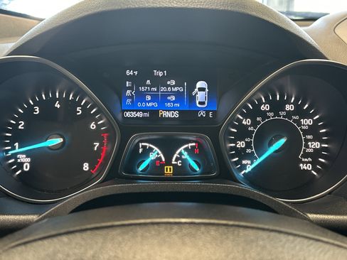 Used 2017 Ford Escape Titanium FWD image 37