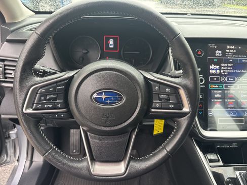 Used 2025 Subaru Legacy Premium AWD/4WD image 17