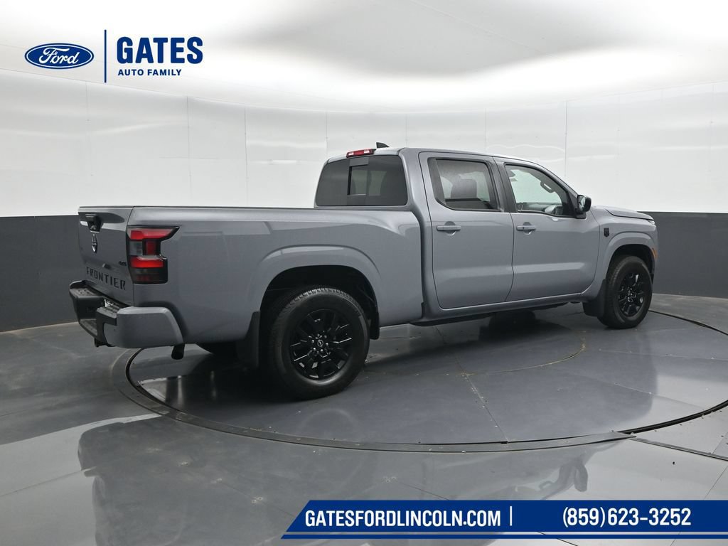 Used 2026 Nissan Frontier SV w/ SV Convenience Package AWD/4WD image 2