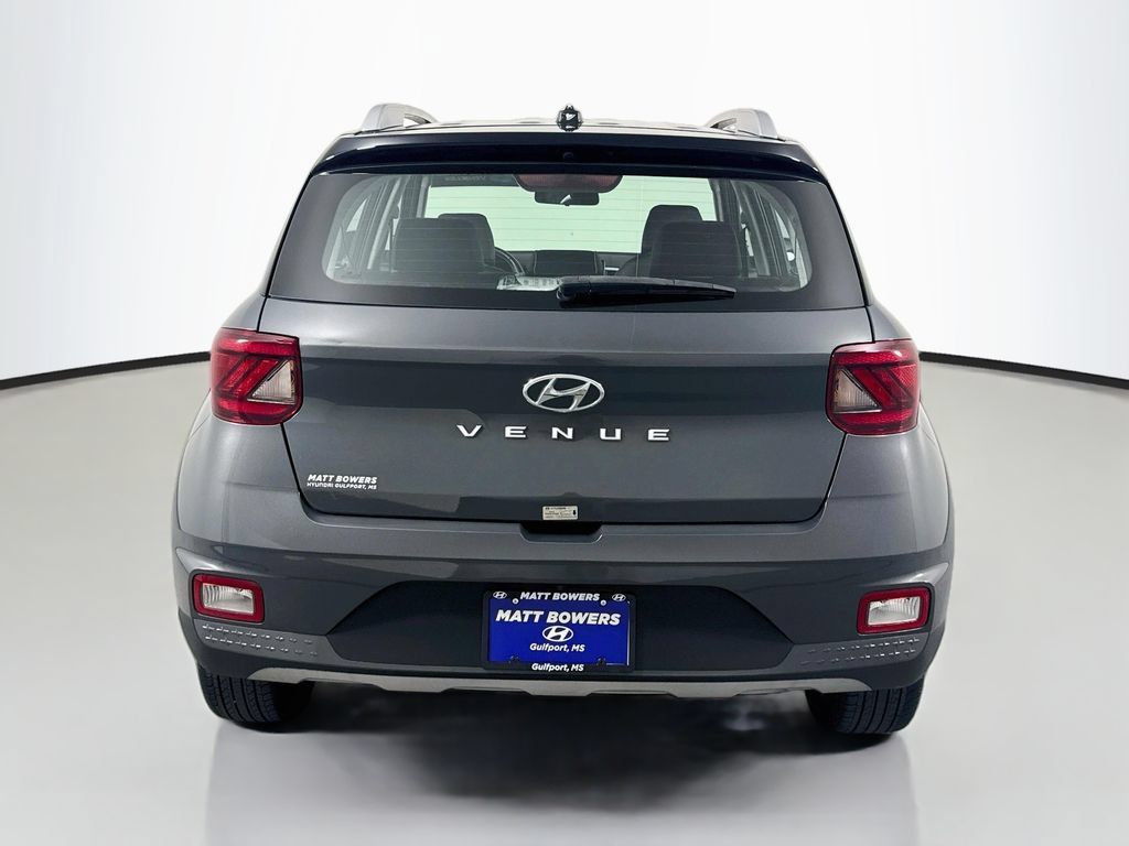 Certified 2024 Hyundai Venue Limited FWD image 6