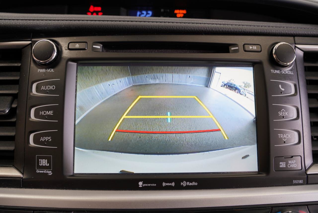 Used 2017 Toyota Highlander Limited FWD image 19