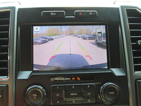 Used 2019 Ford F150 XLT w/ Equipment Group 302A Luxury RWD image 17