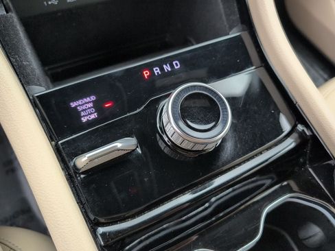 Used 2023 Jeep Grand Cherokee Limited AWD/4WD image 35