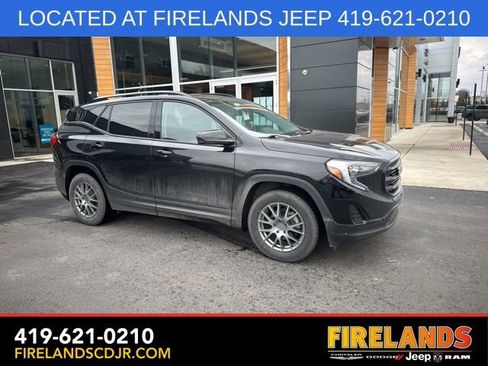 Used 2020 GMC Terrain SLE w/ Driver Convenience Package image 32