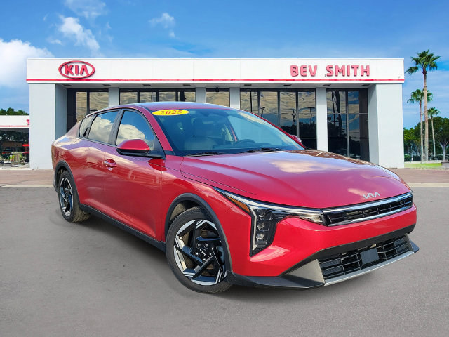 Certified 2025 Kia K4 EX FWD image 1