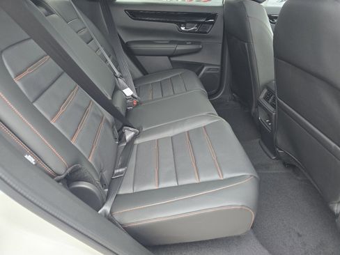 Used 2022 Honda Pilot Sport image 22