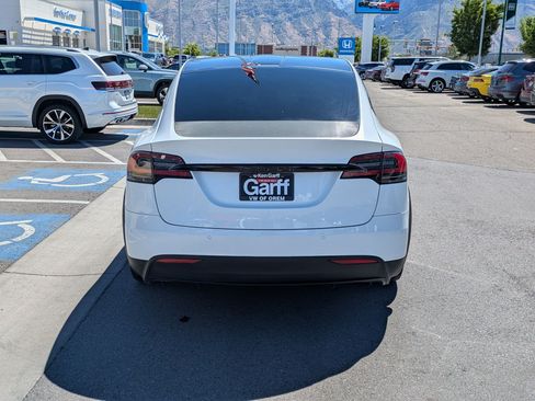 Used 2016 Tesla Model X Performance AWD/4WD image 7