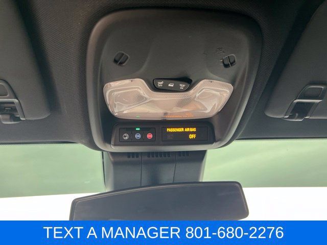 Used 2024 Chevrolet Colorado Trail Boss w/ Technology Package AWD/4WD image 30