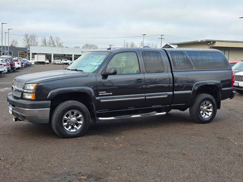 Used 2003 Chevrolet Silverado 2500 LT w/ Skid Plate Package image 33